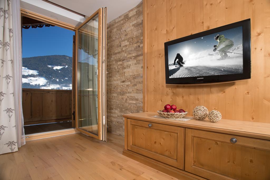 Brixnerhof Im Zillertal Hotell Schlitters Eksteriør bilde